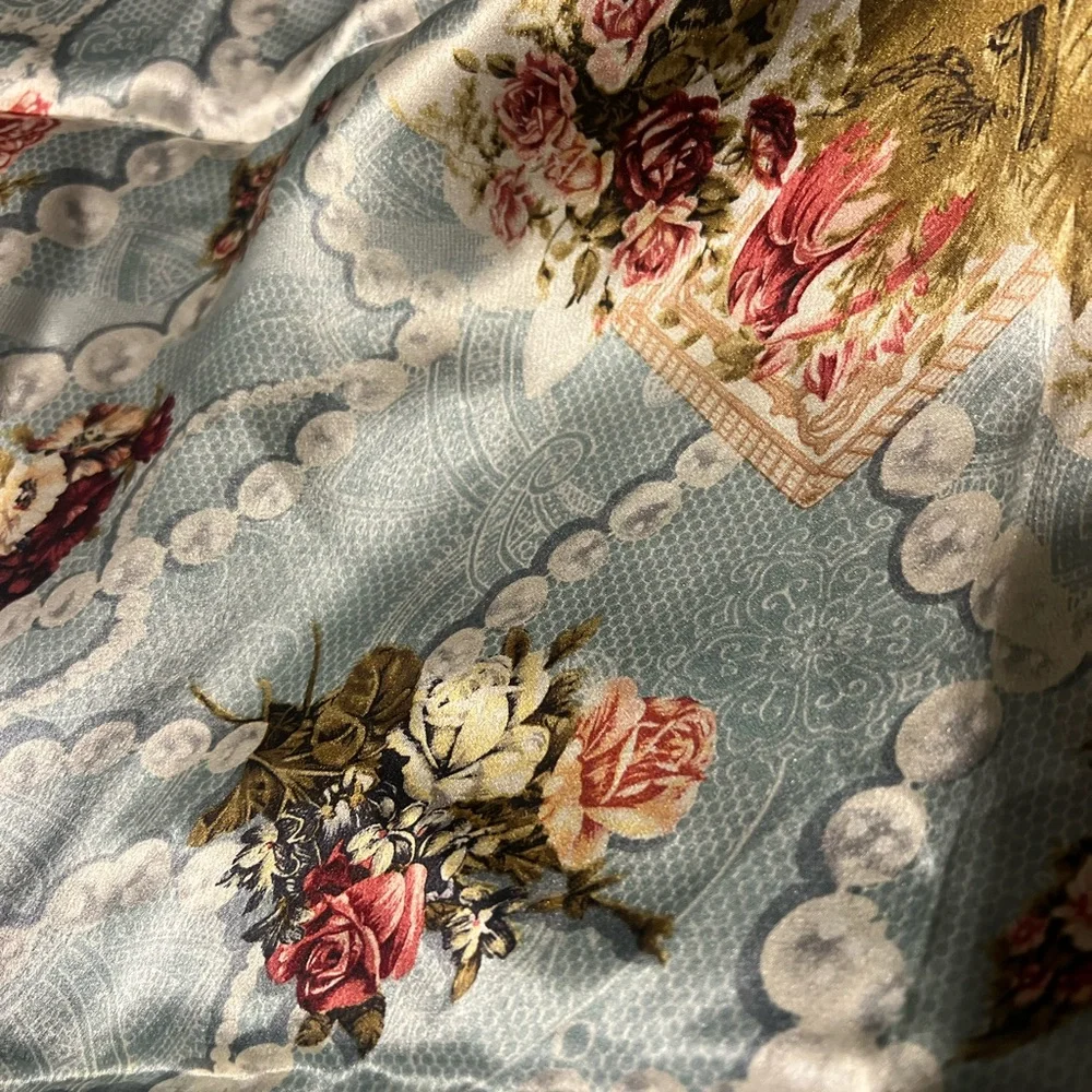 Rare Vintage 80s Oscar De La Renta Silk Scarf - Picture 4 of 4
